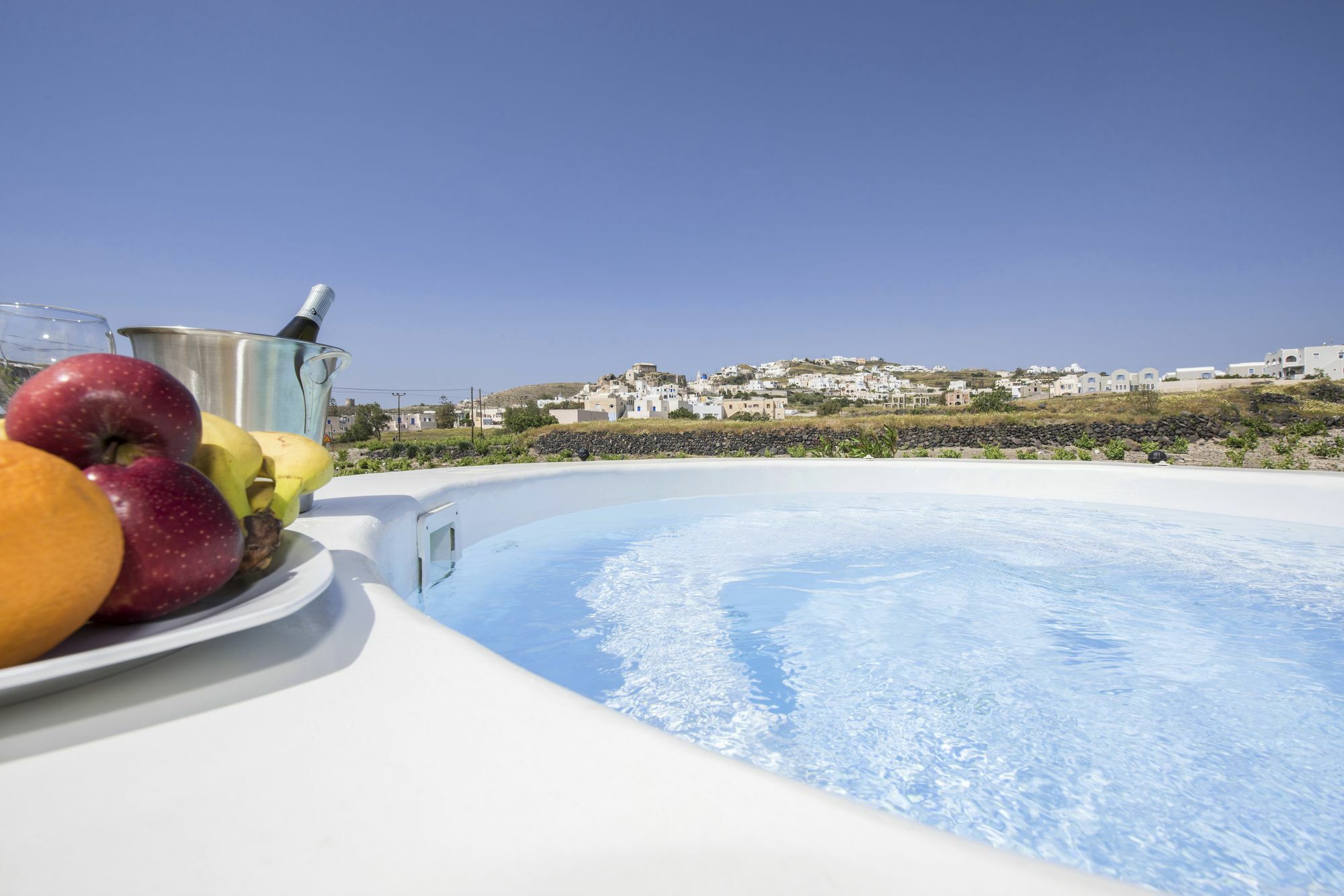 Vineyard Exclusive Suites Akrotiri  Exterior photo