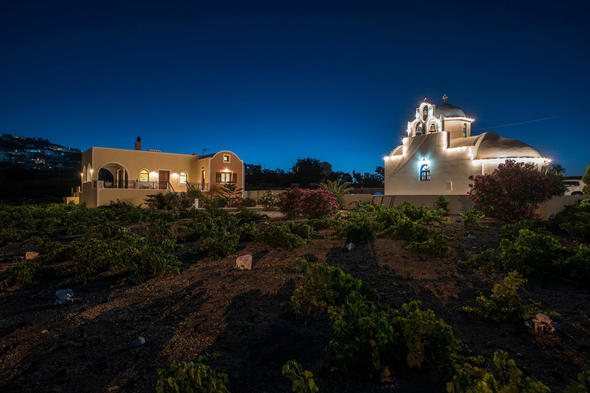 Vineyard Exclusive Suites Akrotiri  Exterior photo