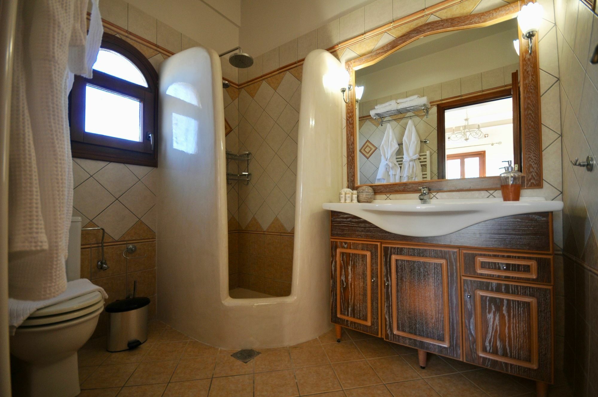 Vineyard Exclusive Suites Akrotiri  Exterior photo