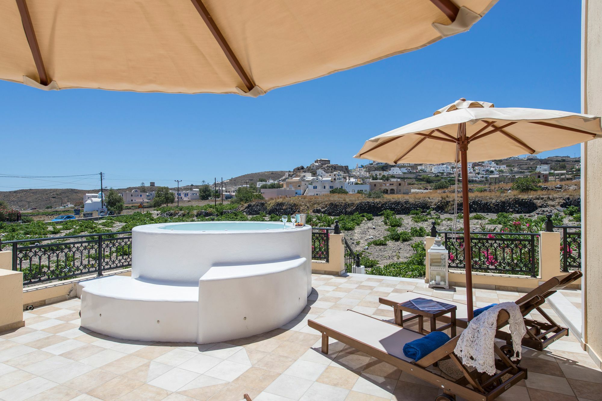 Vineyard Exclusive Suites Akrotiri  Exterior photo