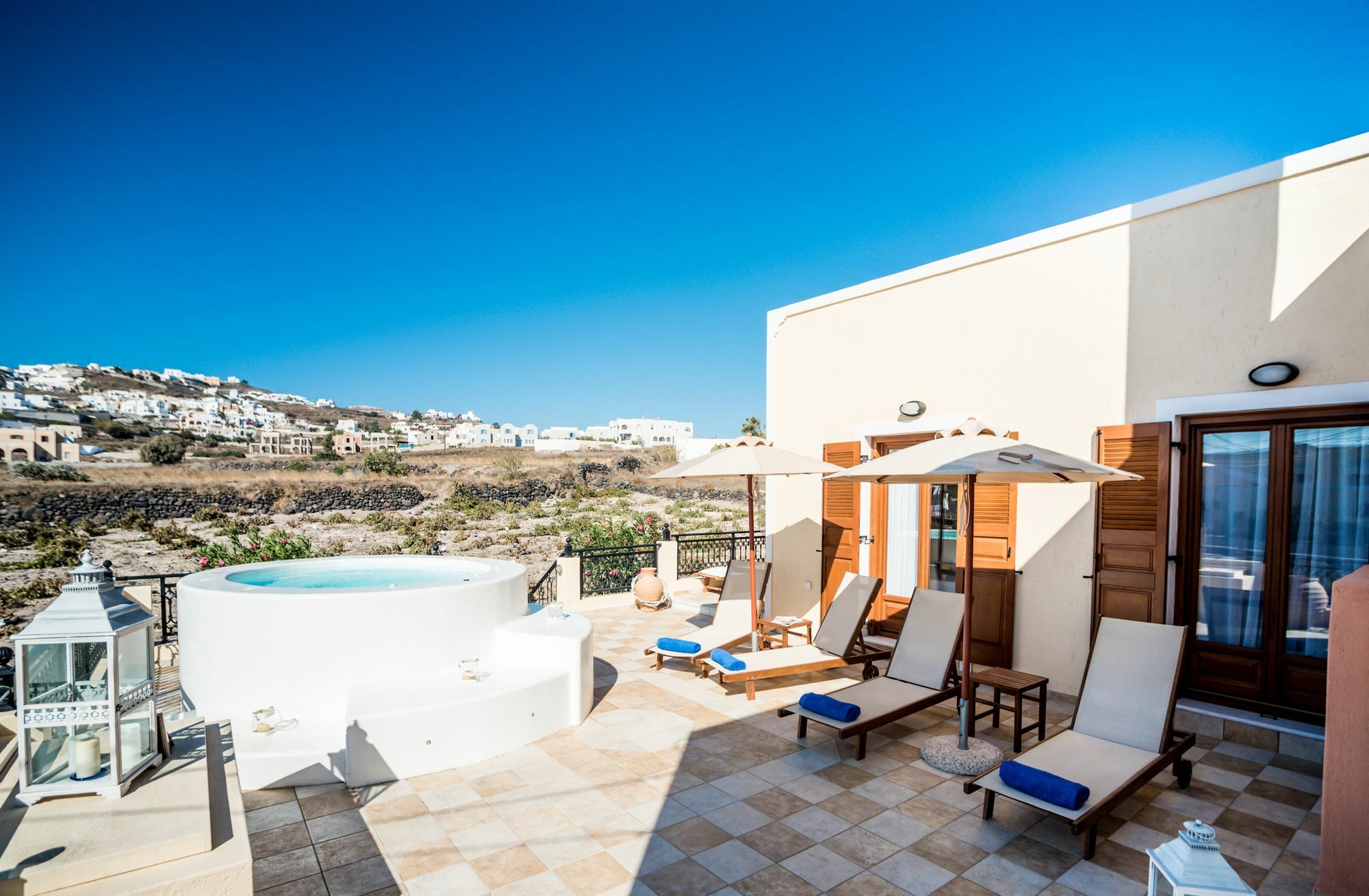 Vineyard Exclusive Suites Akrotiri  Exterior photo