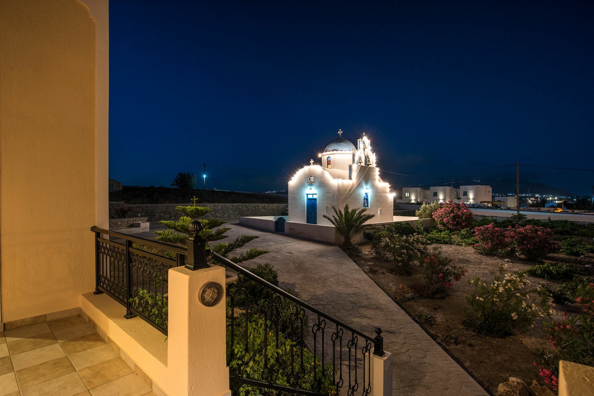 Vineyard Exclusive Suites Akrotiri  Exterior photo